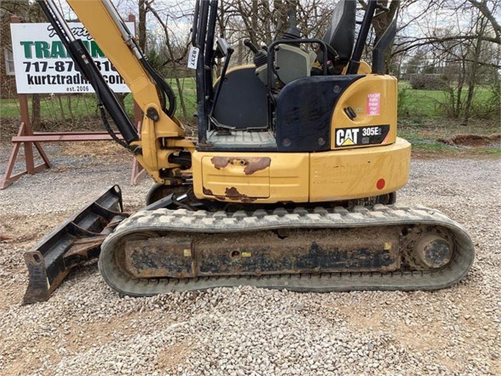 2016 CATERPILLAR 305E2 CR MINI EXCAVATOR