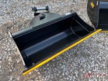 (1) NEW TROJAN EXCAVATOR HYDRAULIC ROTATING CLEANOUT BUCKET