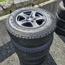 4x Goodyear 245 75 17 Tires In Jeep Rims