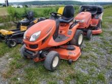 Kubota GR2110 Riding Tractor 'Ride & Drive'