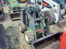 Toro  Dingo 322 Mini Skid Steer 'Runs & Operates'