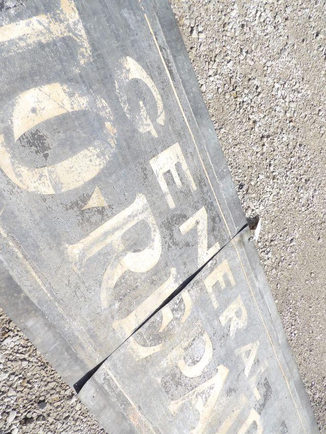General Auto Repairing Sign - Early