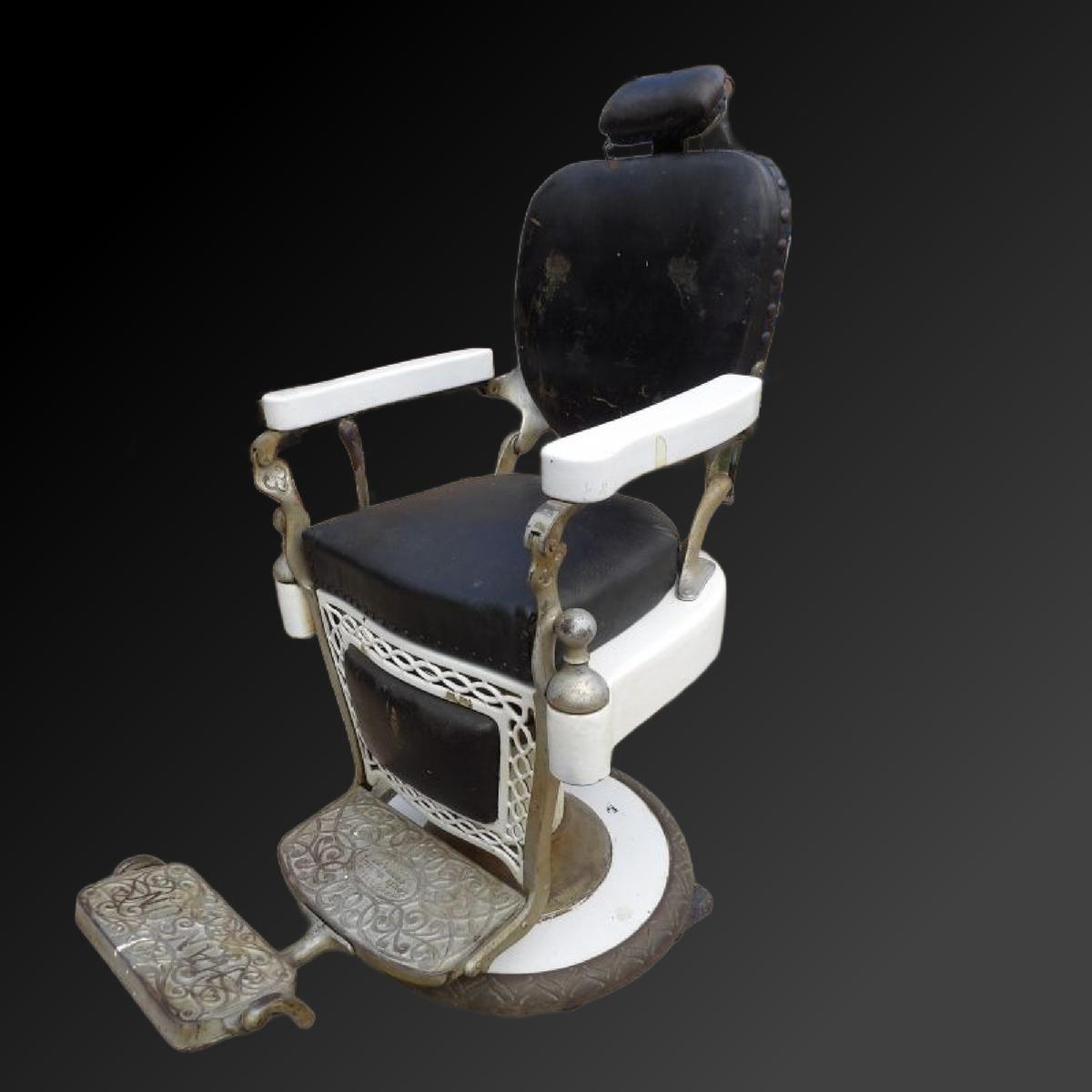 Hanson Barber's / Dental Chair