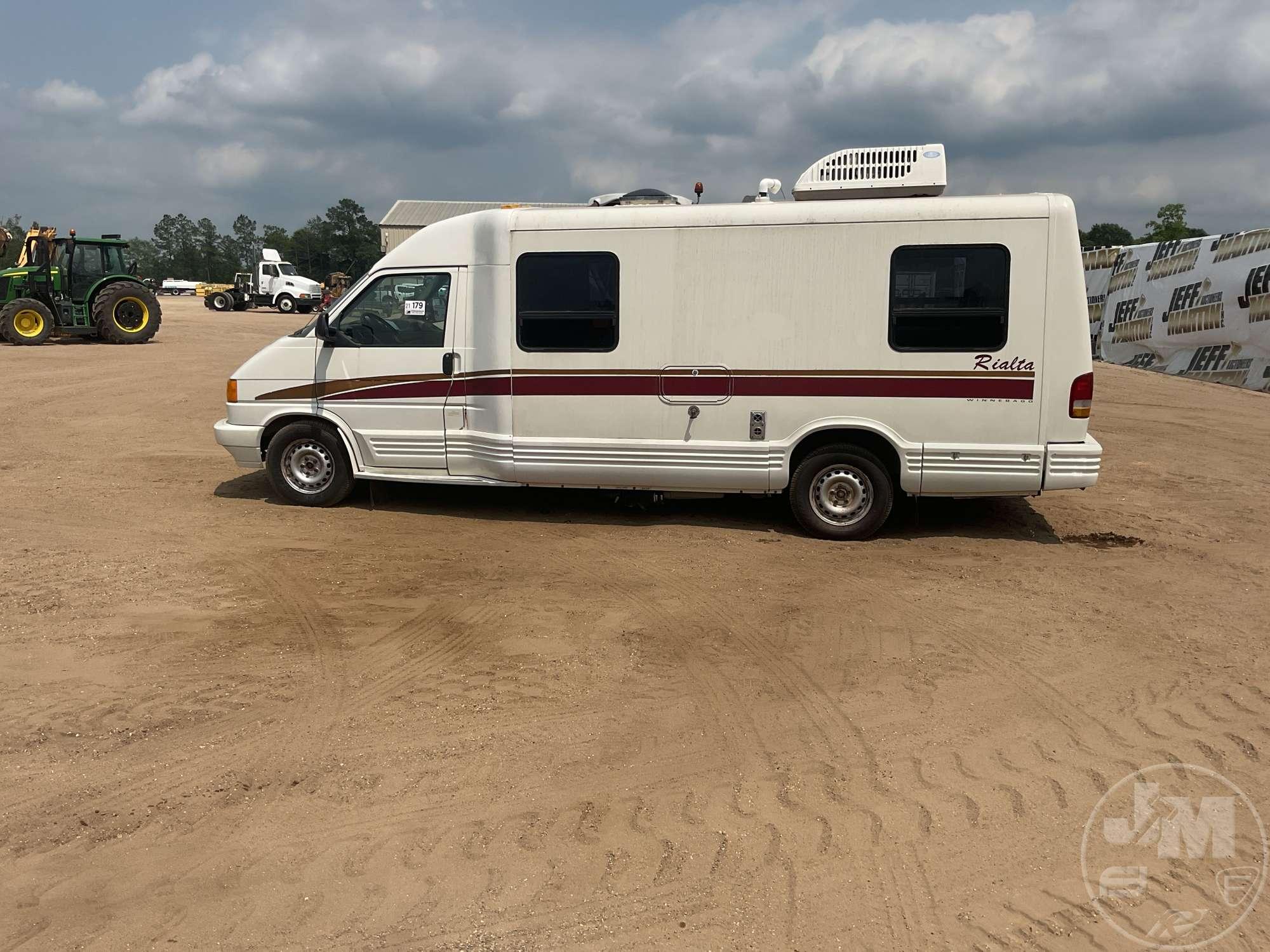 1996 WINNEBAGO CLASSIC 6 VIN: 1WVAE070XTH055741 MOTORHOME