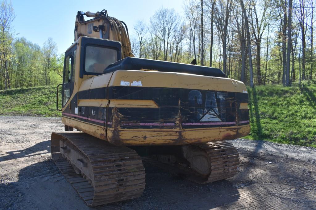 CAT 320 Excavator