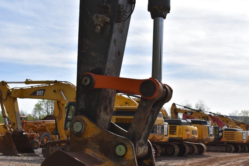 2016 John Deere 470G LC Excavator