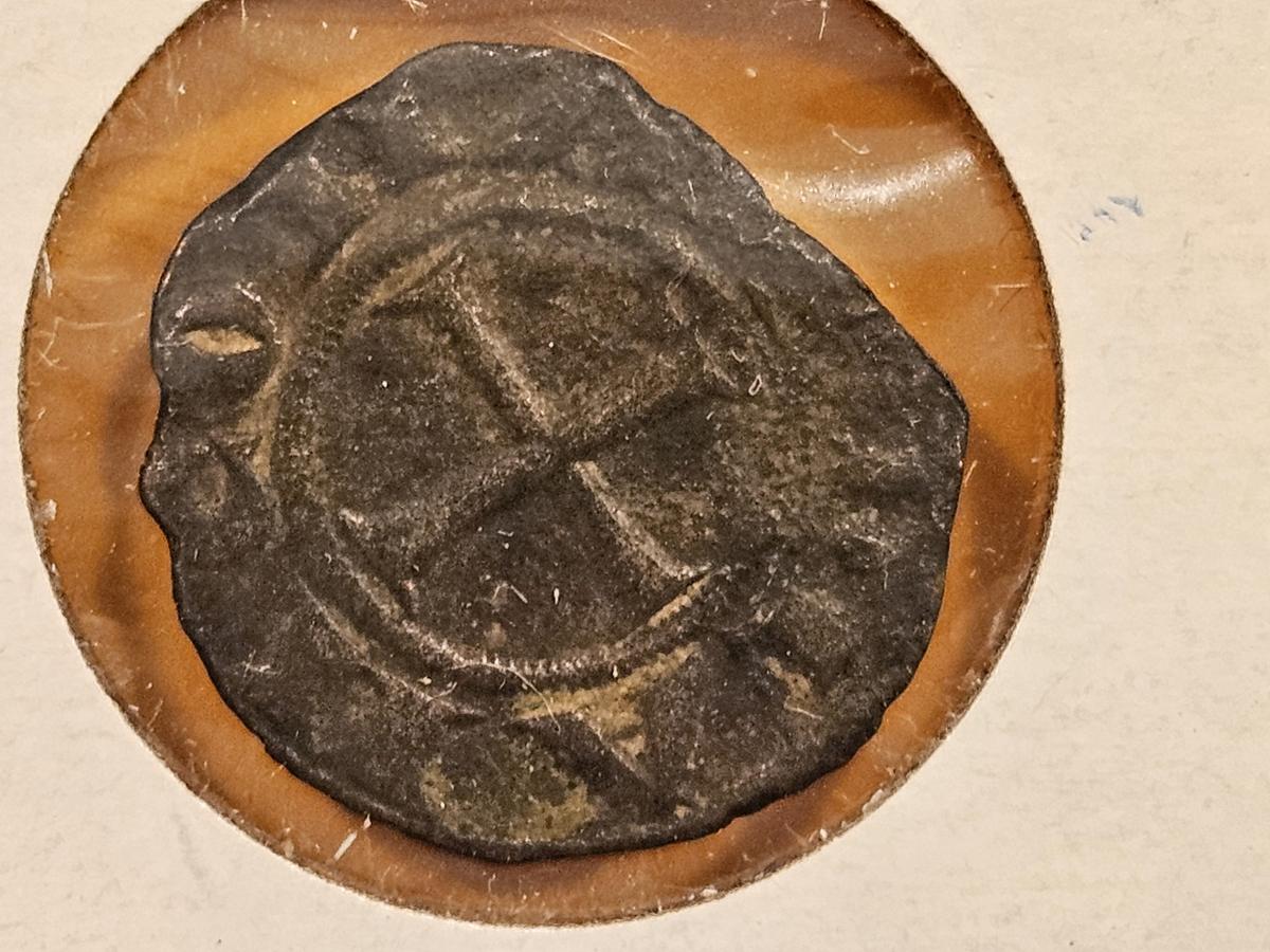 MEDIEVAL! Crusader coin