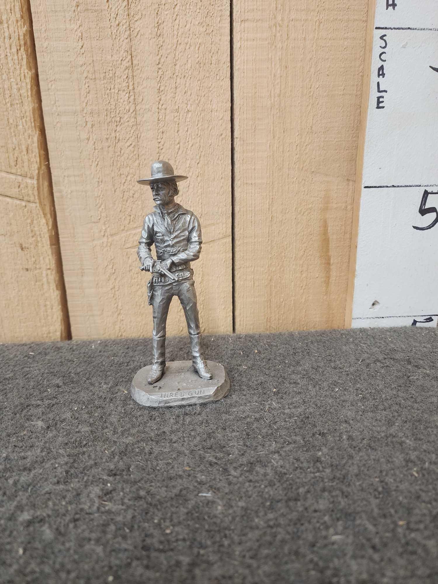 4 Pewter Sculptures Gun Fighters & Sheriffs