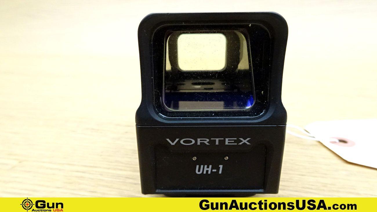 Vortex RAZER- AMG Red Dot Sight. Excellent. Holographic Red Dot Sight, Quick Detach Picatinny Mount