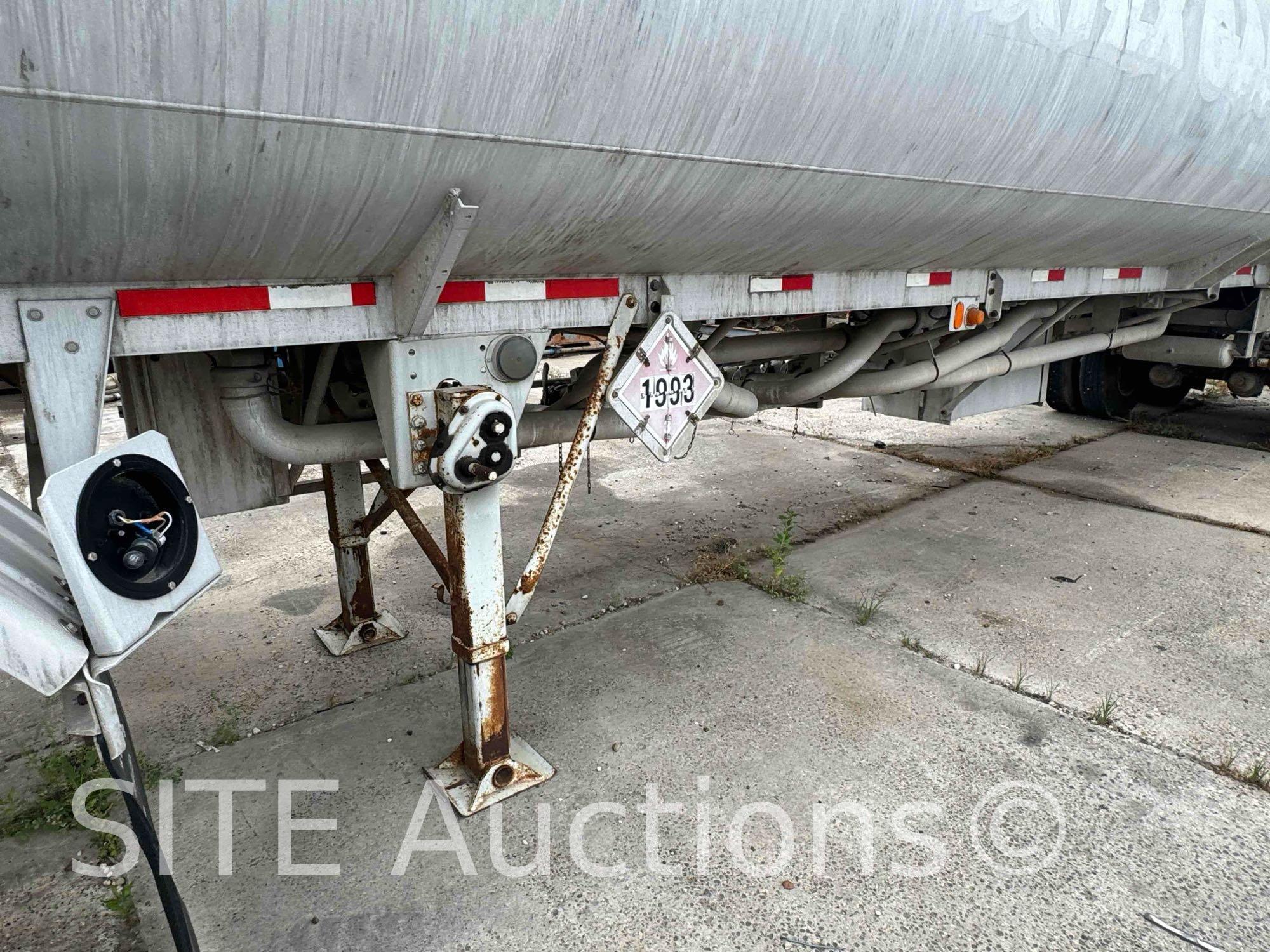 2001 Heil T/A Tank Trailer