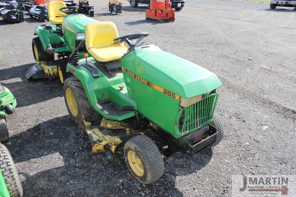 JD 265 riding mower