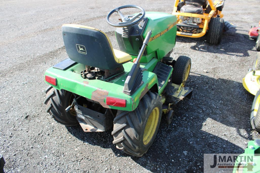 JD 265 riding mower