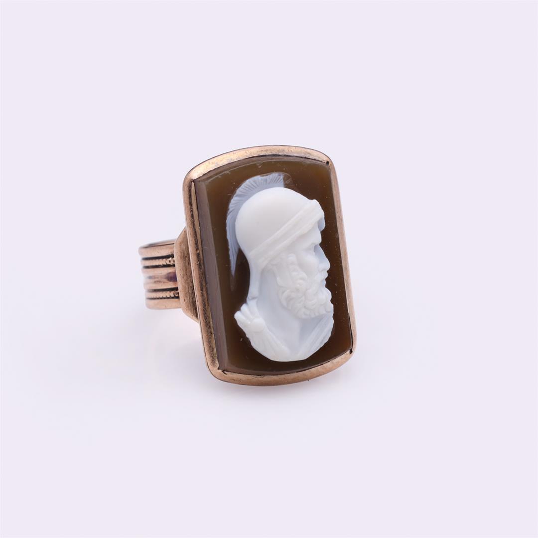 Fine Vintage Hardstone Cameo Ring