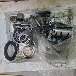 Box with Harley Davidson 5 speed transmission with most parts No housing