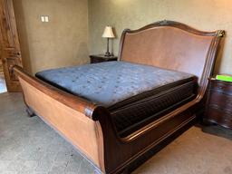 King size sleigh bed