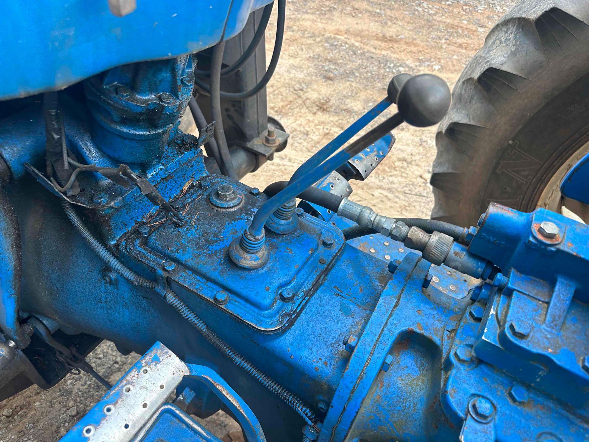 Ford 4000 Tractor with Front End Loader