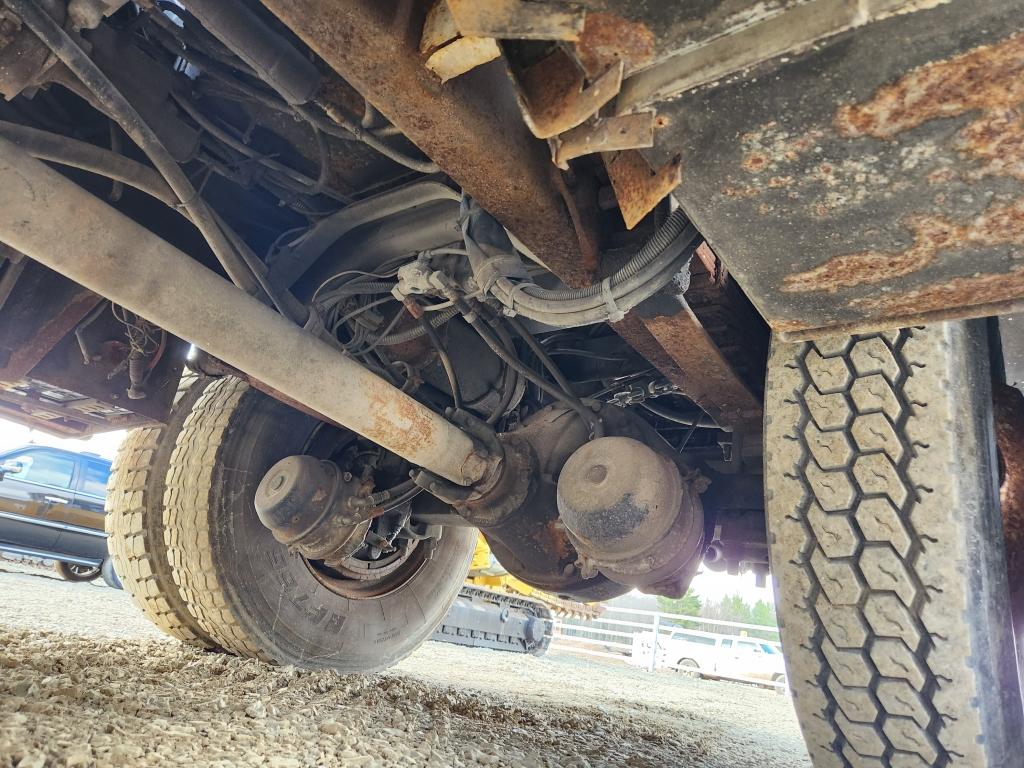 1998 Ford F800 T40 Cable Placer Bucket Truck