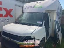2017 CHEVROLET EXPRESS 3500  14 FT BOX TRUCK WITH TRANSLUCENT ROOF