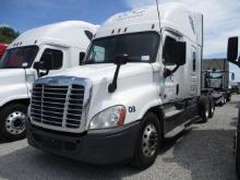 2019 FREIGHTLINER CA12564ST Cascadia Evolution Conventional