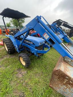 New Holland TC30 1 owner 4x4 575 hrs
