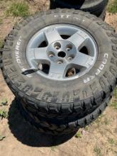4-17" toyota Wheels & tires 285/70/R18