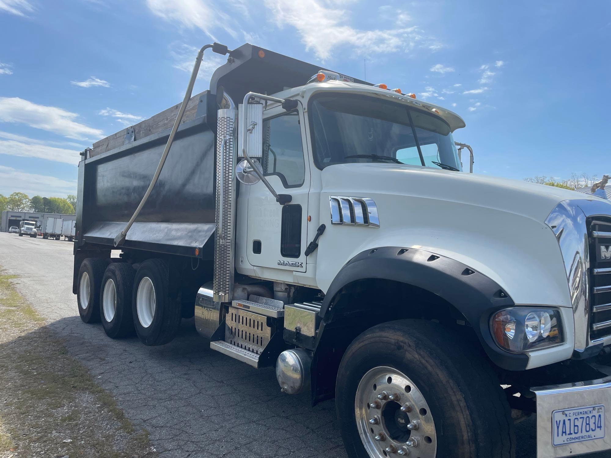 2013 GRANITE MACK TRI AXLE DUMP TRUCK