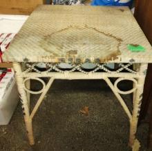 VINTAGE TABLE "AS IS" - PICK UP ONLY