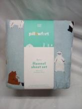 Pillowfort Bears Flannel Sheet Set. Size: Full