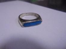 Vintage Ladies Sterling Silver & Turquoise Ring