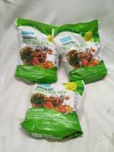 3 Back to The Roots 6Dry Quarts Bags of Organic Potting Mix