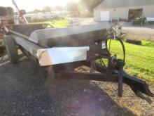 MEYERS MANURE SPREADER