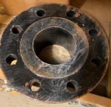 8-BOLT TRUCK PART --- USED
