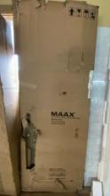 MAAX SHOWER DOOR