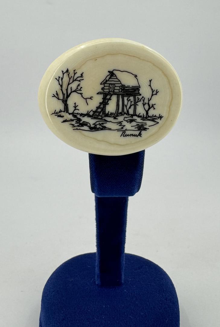 Scrimshaw Alaskan Inuit Eskimo Cabin Brooch