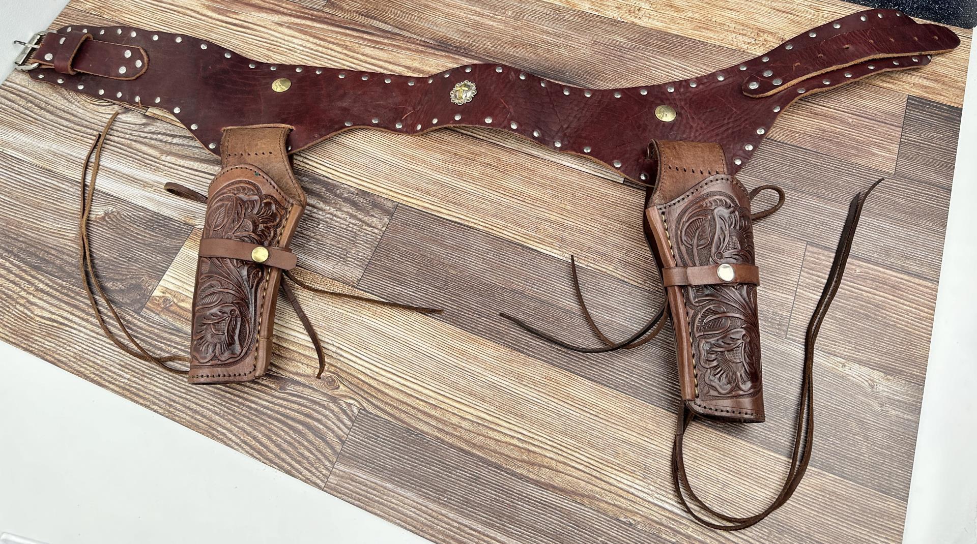 Custom Made Mexican Leather Gunfighter Belt