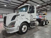 2008 Volvo VNL Day Cab Truck Tractor