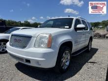 2008 GMC Yukon Denali AWD VIN 4960