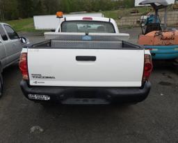 2014 TOYOTA Tacoma Ext Cab w/Tool Box   4x4 (BAD TRANS) s/n:024946