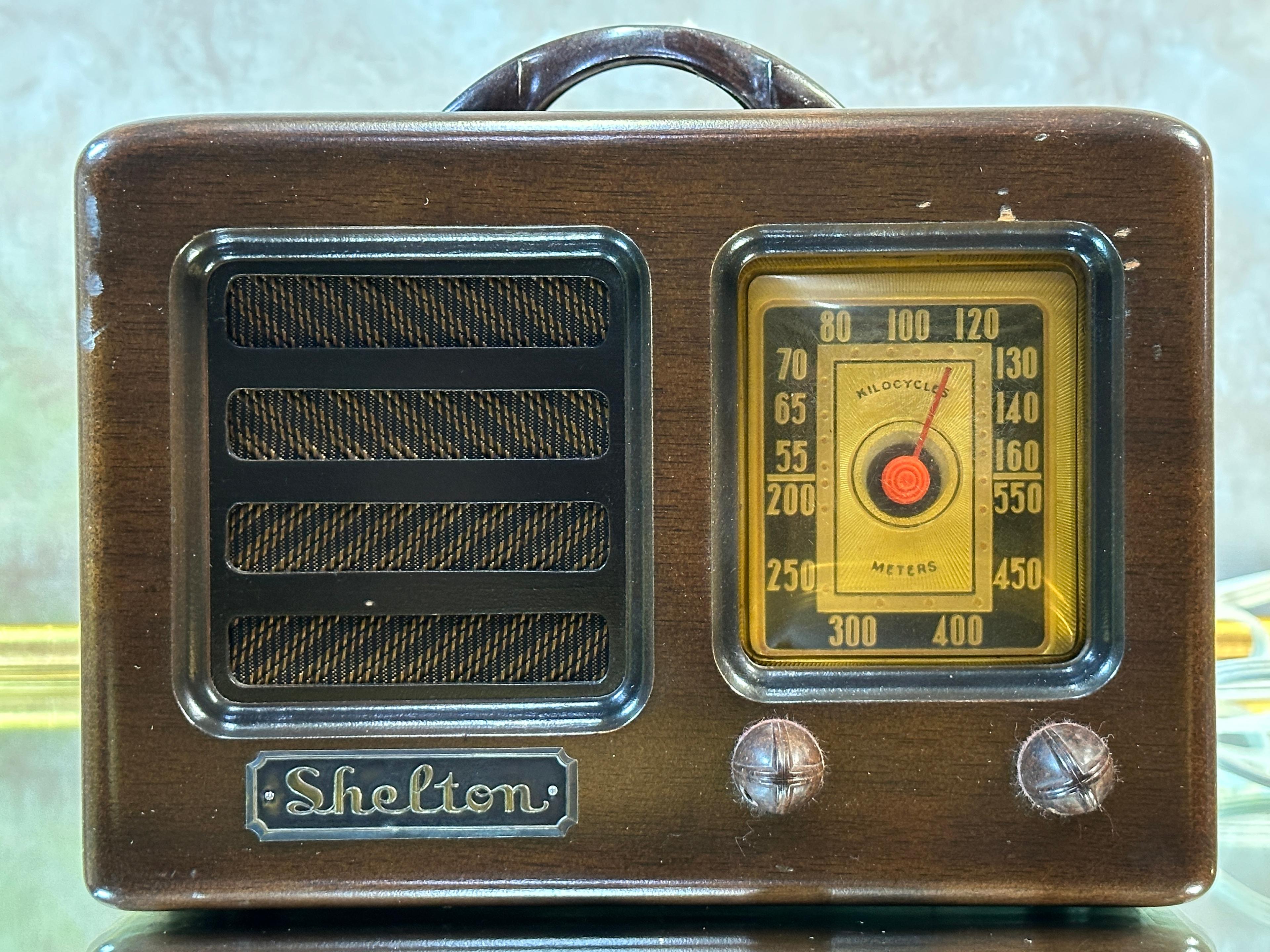 Vintage Shelton Radio