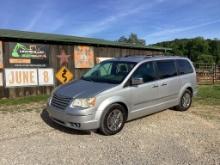 2008 CHRYSLER TOWN AND COUNTRY VAN
