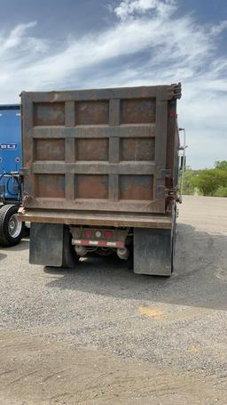 2005 Kenworth Dump Truck