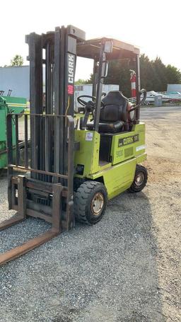 Clark forklift