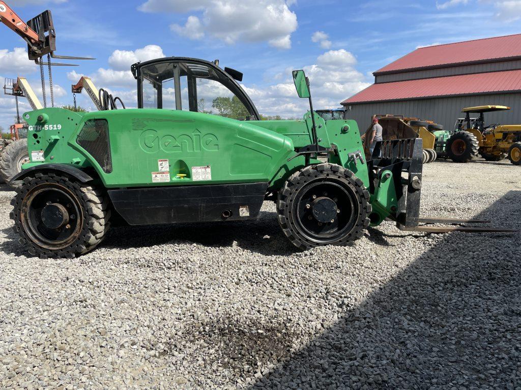 Genie GTH5519 Telehandler