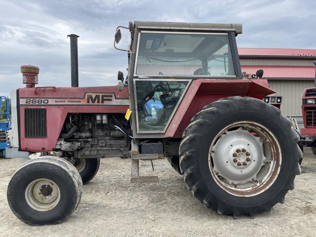 Massey Ferguson 2680 Tractor