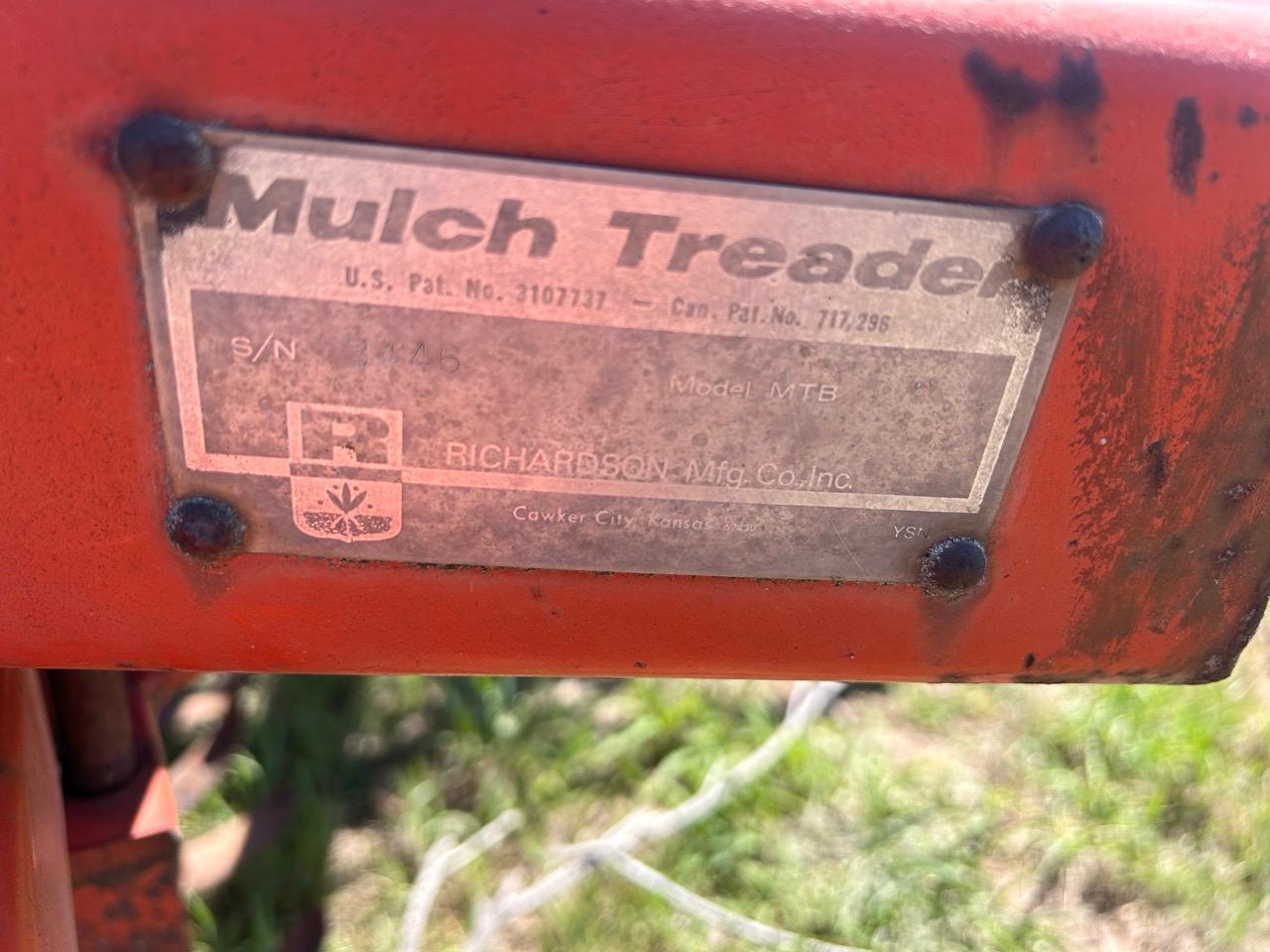 Richardson Mulch Treader