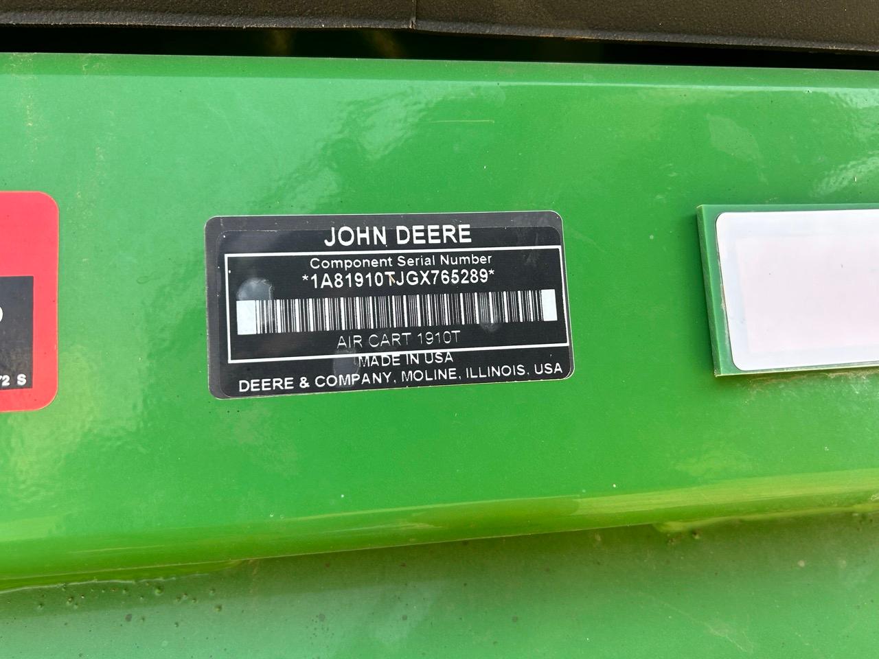 2017 John Deere 730