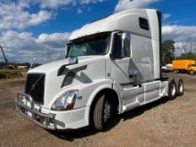 2016 Volvo Truck Tractor with Sleeper