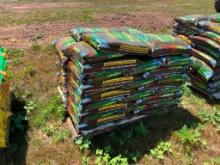 New pallet of Scotts Turf Builder lawn soil