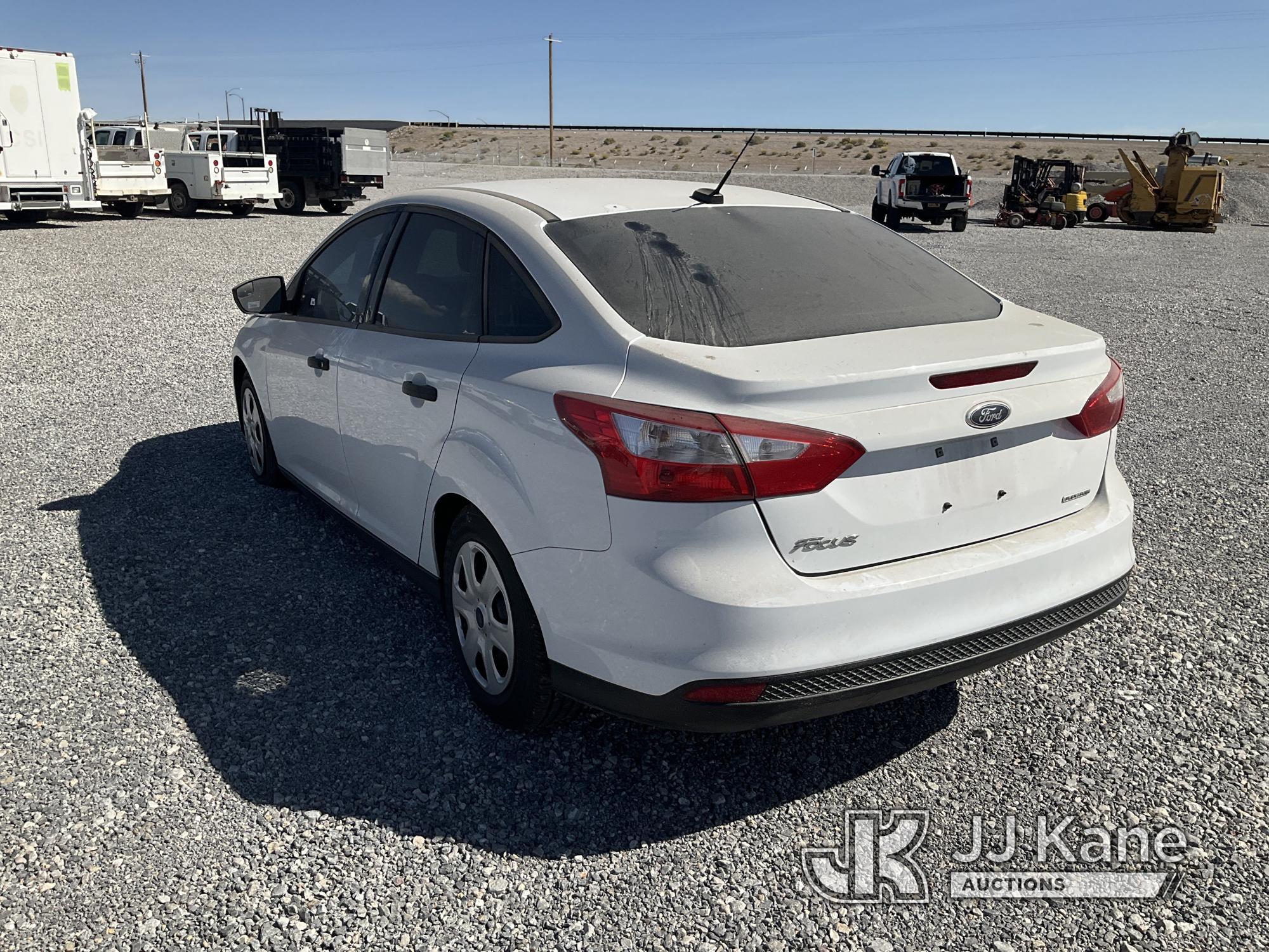 (Las Vegas, NV) 2014 Ford Focus Check Engine Light On, Bad Transmission, Bad Front Tire Jump To Star