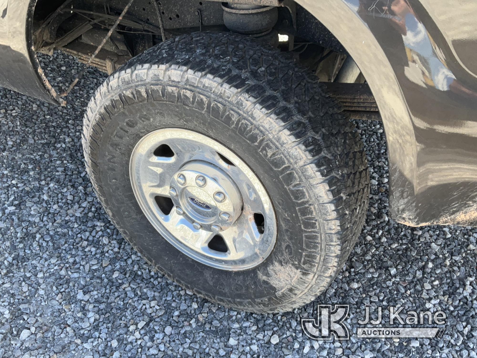 (Las Vegas, NV) 2008 Ford F250 4x4 Jump To Start, Runs & Moves